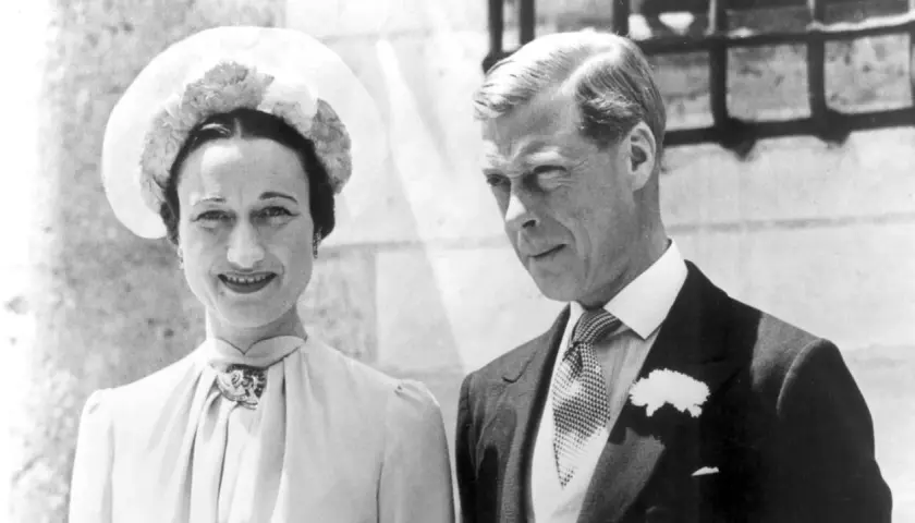 Eduard VIII. und Wallis Simpson, die er über seine Geschwister stellte.