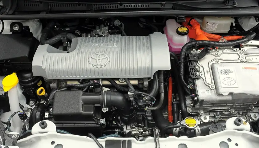 Wymiary i silniki Toyoty Yaris 3: Który wariant wybrać? Porady