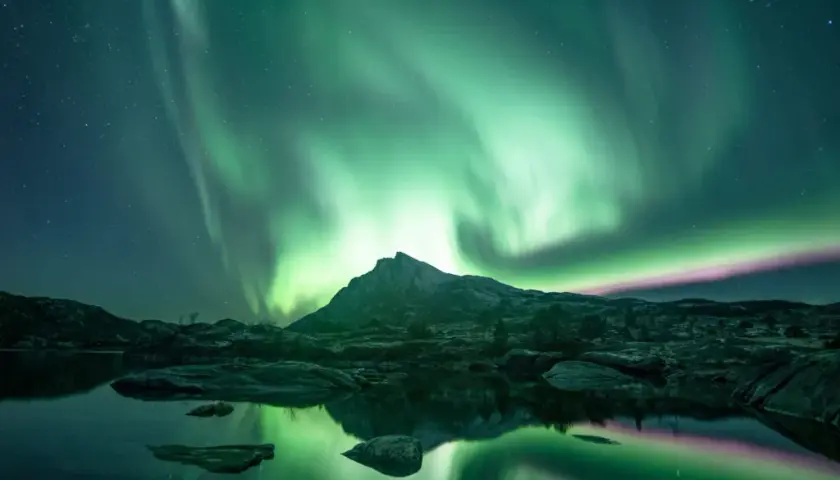 Norwegia: Co warto zwiedzić? Plan podróży, fiordy i zorza polarna