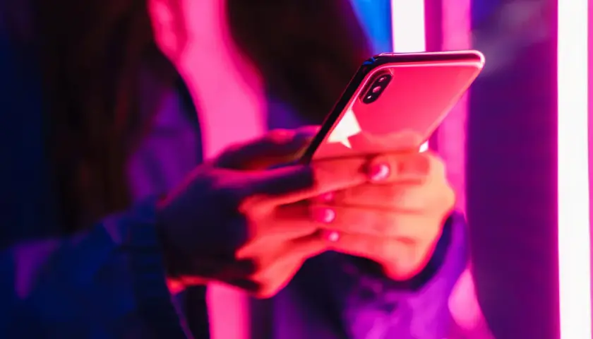 Jak zrobić filmik ze zdjęć na Instagramie bez skomplikowanych kroków
