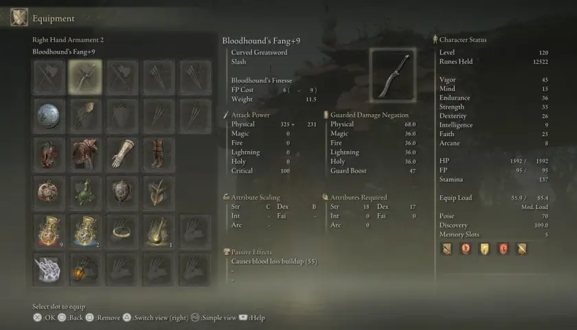 W ekwipunku Elden Ring, Bloodhound's Fang+9, zakrzywiony wielki miecz, gotowy do walki.