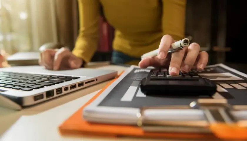 Ile jest ZUS za pracownika? Sprawdź, ile naprawdę płacisz co miesiąc