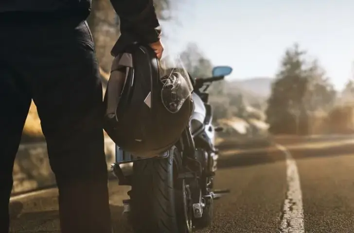 Jak zarejestrować motorower bez dokumentów i uniknąć problemów?