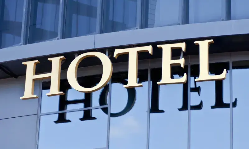 Jak prawidłowo księgować fakturę z Booking i uniknąć błędów w prowizji