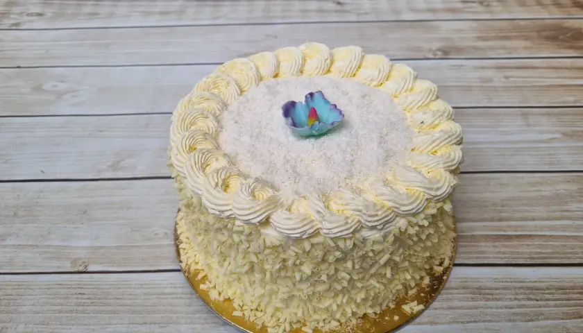 Ile kosztuje tort 1 5 kg? Sprawdź ceny i wybierz najlepszy smak