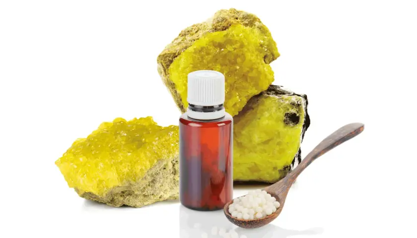 Cristalli gialli e flaconcino ambrato, con globuli su cucchiaino. Ignatia amara dopo quanto fa effetto?
