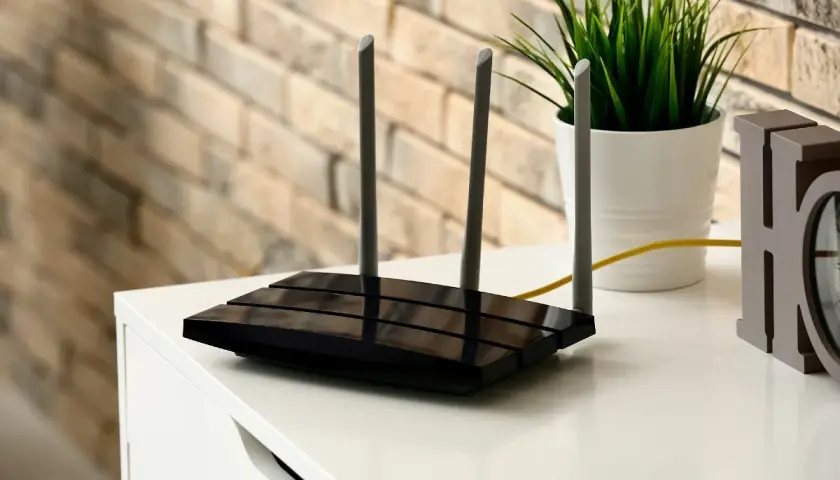 Jak poprawnie pisać Wi-Fi: wifi czy wi fi? Uniknij błędów!