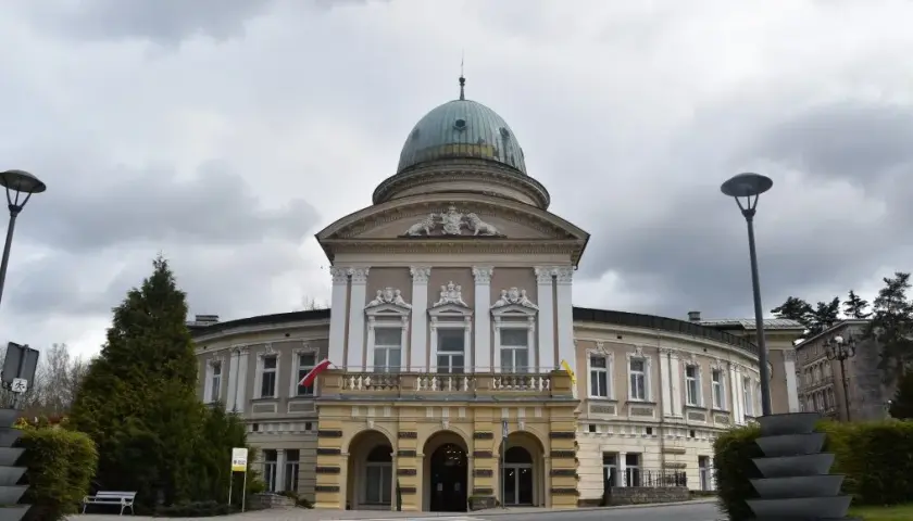 Lądek-Zdrój sanatoria: skuteczne leczenie i rehabilitacja w uzdrowisku