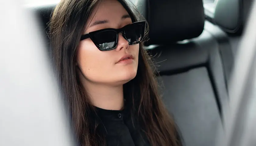  Okulary przeciwsłoneczne Celine - styl i elegancja w promocyjnych cenach