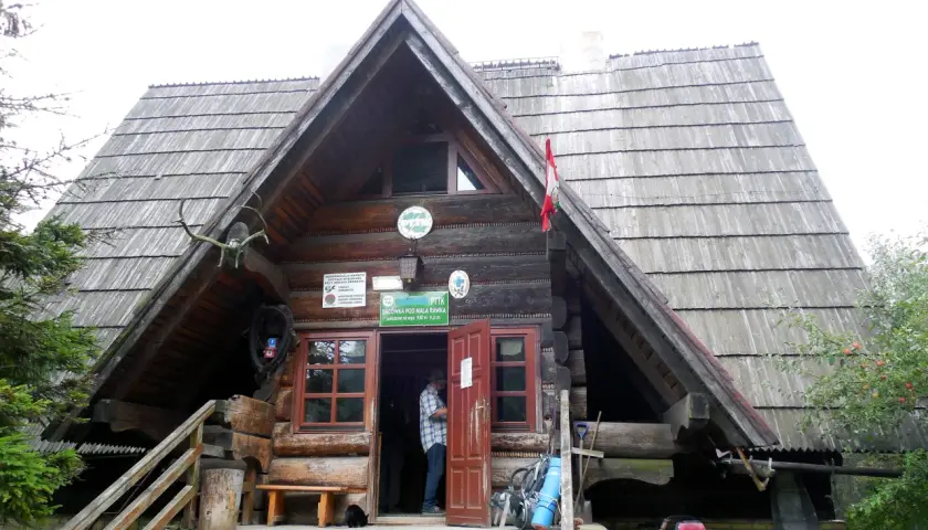 Bieszczady: Bacówka pod Małą Rawką co musisz wiedzieć?