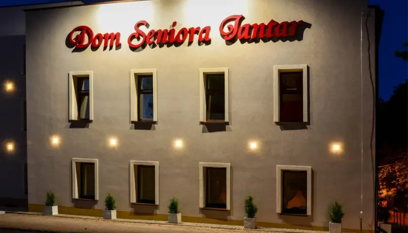 Dom Seniora Jantar: Który wybrać? Przewodnik po placówkach