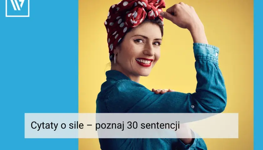 Uśmiechnięta kobieta w chustce na głowie pokazuje siłę. Poznaj inspirujące cytaty o silnej kobiecie.