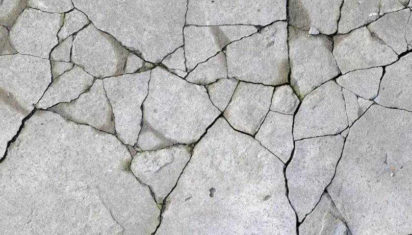 Jak połączyć stary beton z nowym, aby uniknąć pęknięć i problemów