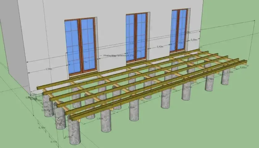 Projekt tarasu z widocznymi legarami i wymiarami. Podpora konstrukcji tarasu opiera się na betonowych słupkach.