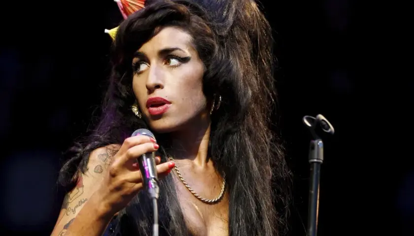 Amy Winehouse, ikona stylu i muzyki, która na zawsze pozostanie w klubie 27.