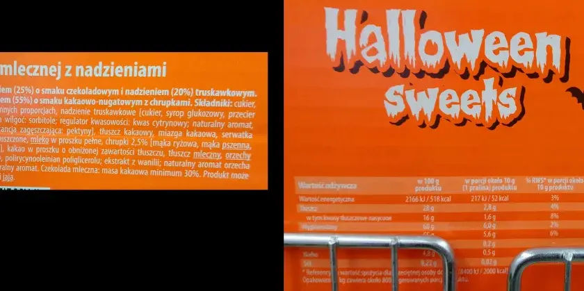 Praliny z czekolady mlecznej z nadzieniem mają 52 kcal w porcji ok. 10g.