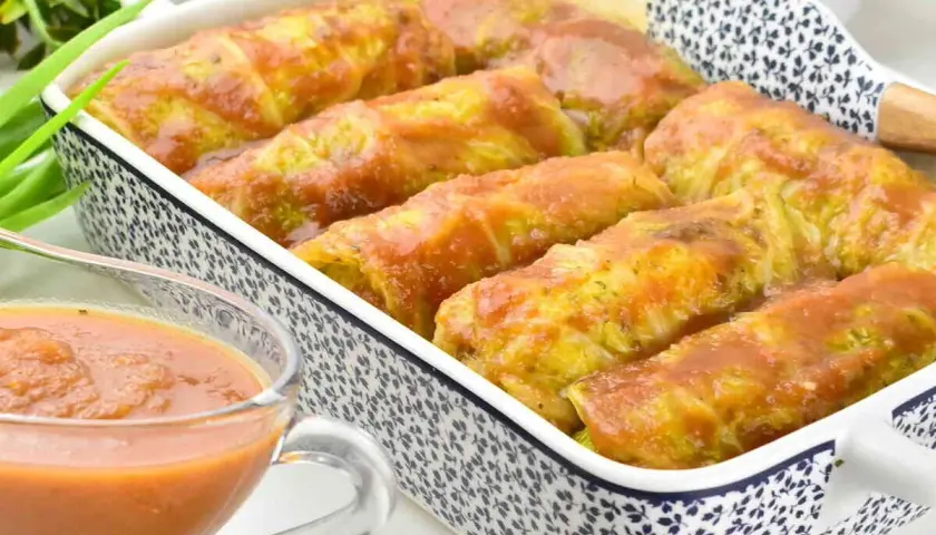 Ile wlać wody na 1 kg ryżu na gołąbki?