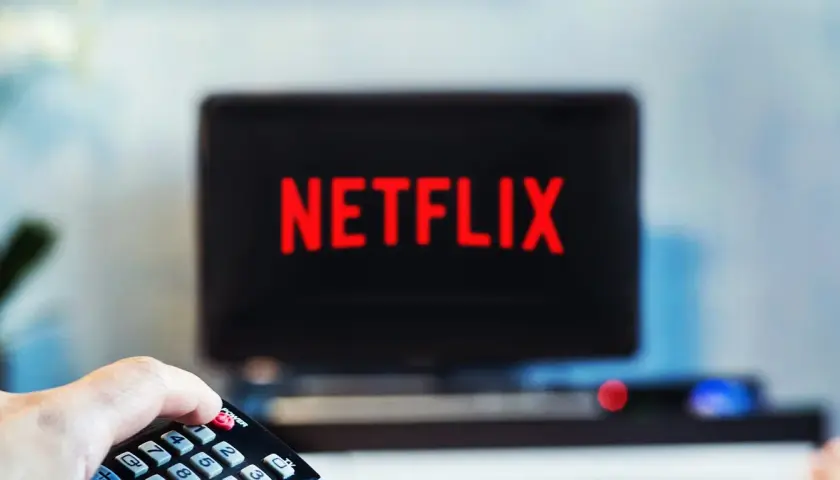 Jak oglądać Netflixa na starym telewizorze bez problemów i kosztów