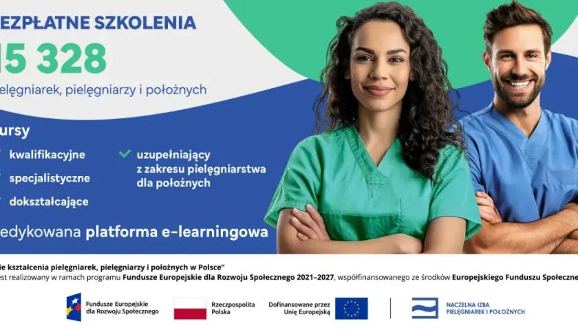 Dwie uśmiechnięte osoby w strojach medycznych, promujące bezpłatne kursy dla pielęgniarek i położnych.