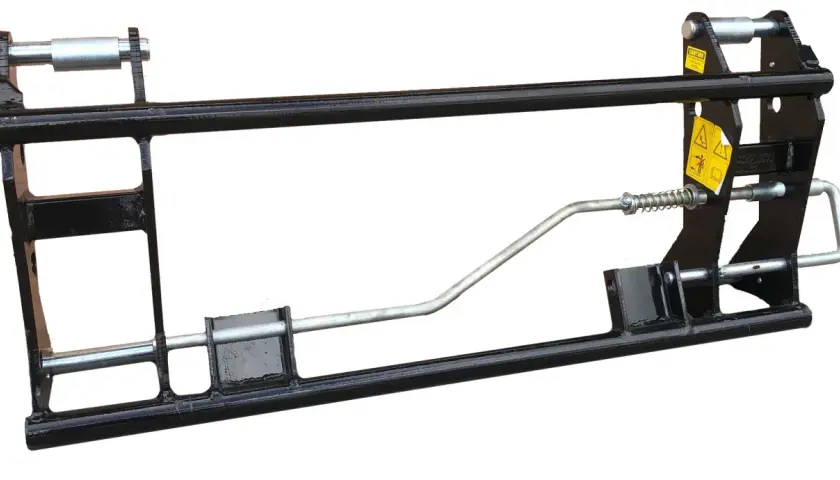 Schwarzer, robuster Schnellwechselrahmen mit Verriegelungsmechanismus und Feder.