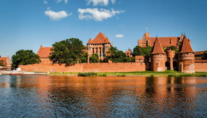 Malbork atrakcje turystyczne: odkryj najważniejsze miejsca do zwiedzania