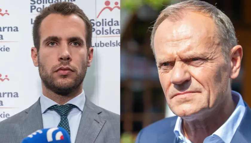 Dwaj politycy, jeden z nich to Donald Tusk, którego nazwisko jest polskie.