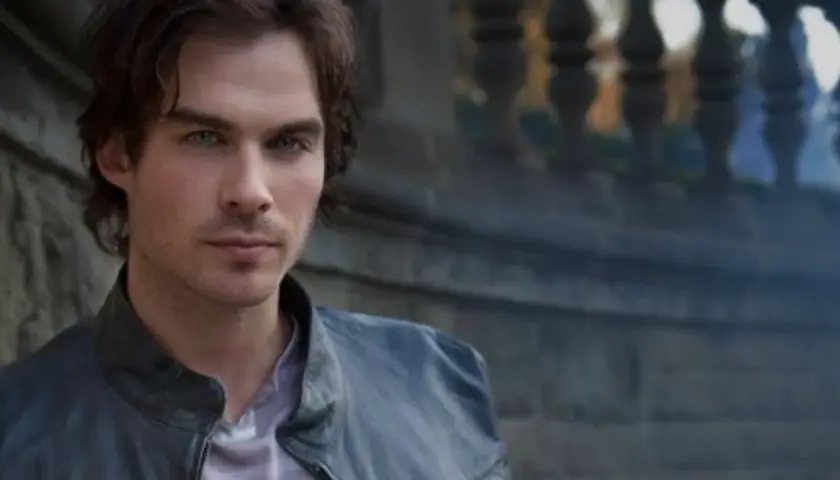 Ian Somerhalder w skórzanej kurtce, znany z filmów, seriali i programów, z intensywnym spojrzeniem.