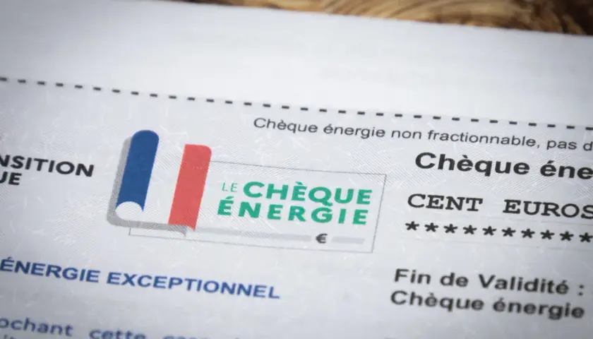 Le chèque énergie, censé aider à payer les factures, n'a pas été reçu. Le document montre le logo et le texte "Chèque énergie".