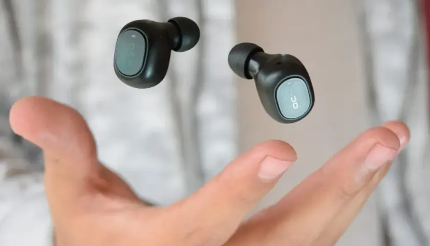 NFC słuchawki co to jest? Jak działają i co warto o nich wiedzieć