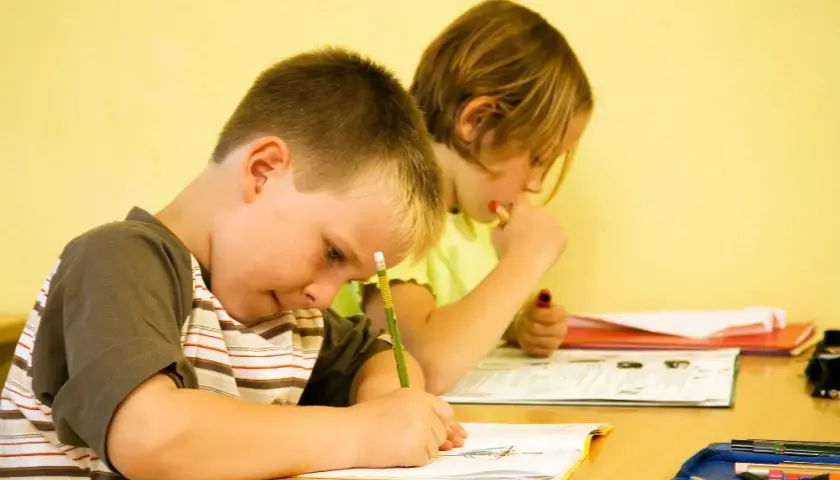 Dziecko ma problemy z koncentracją? Skuteczny poradnik dla rodziców