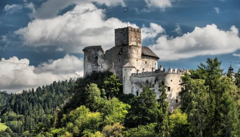 Nowy Targ: Atrakcje, Jarmarki i Baza Wypadowa w Góry