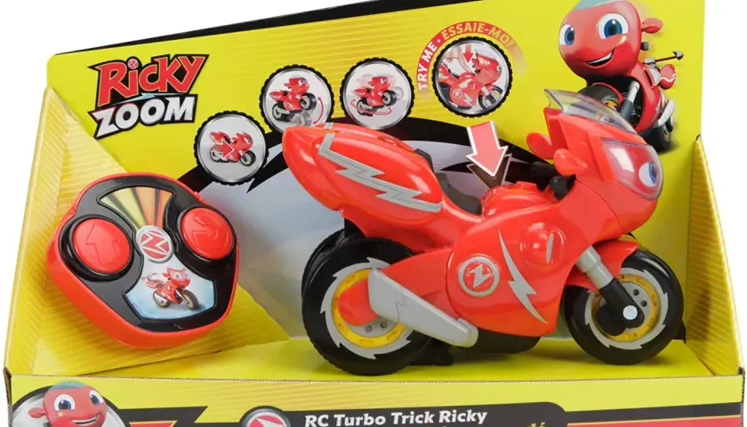 Zabawki Ricky Zoom: czerwony motocykl na radio z pilotem, gotowy do akcji i sztuczek.