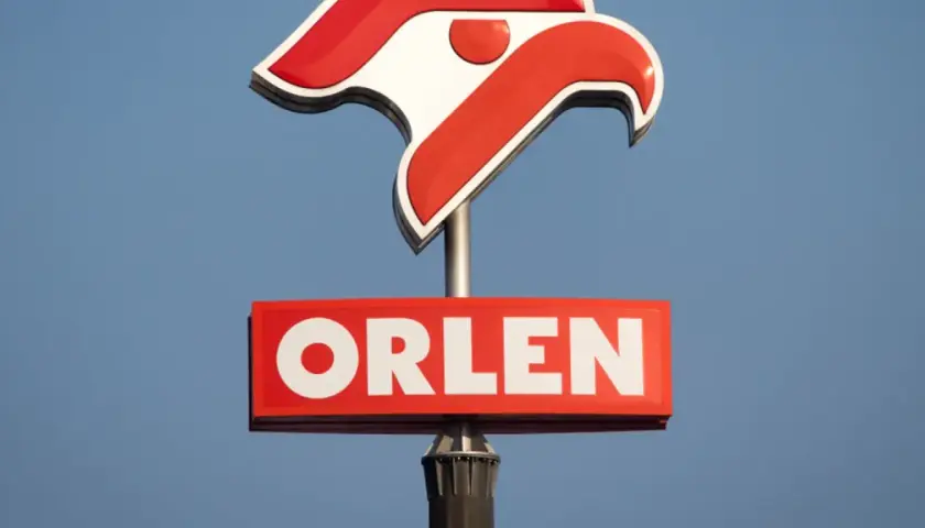 Gdzie kupić e-toll w Orlen? Sprawdź stacje i łatwe sposoby zakupu