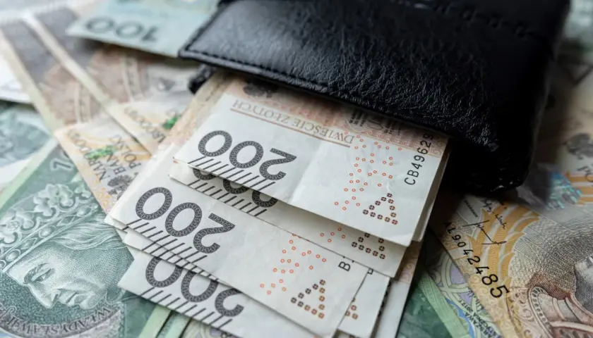 Ile wynosi 13 emerytura? Sprawdź, ile naprawdę dostaniesz netto
