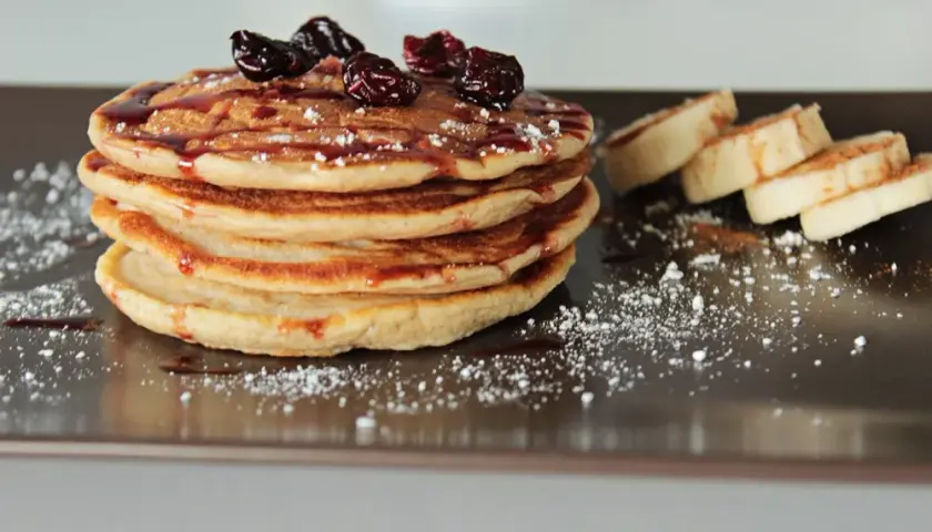 Zdrowe pancakes: Przepisy, zamienniki, kalorie jedz bez wyrzutów!