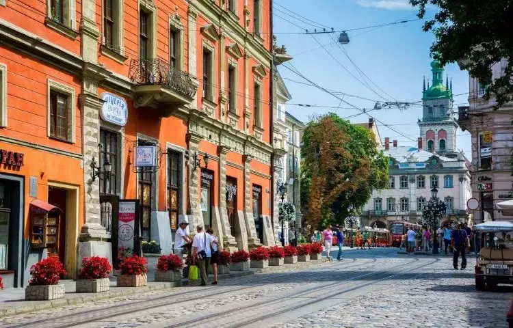 Kto założył Lwów? Korzenie miasta, legendarne początki.