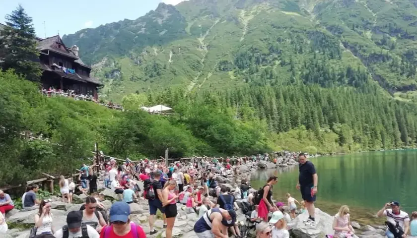 Czy szlak na Morskie Oko jest otwarty? Sprawdź aktualny status szlaku