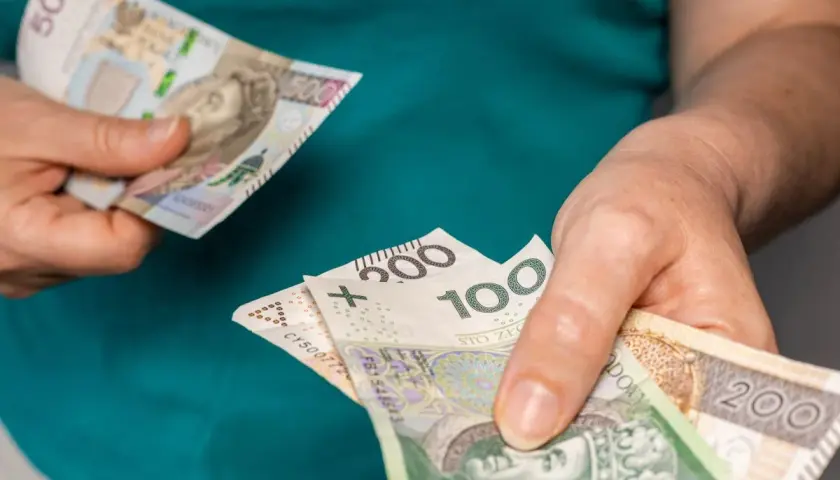 Zasiłek rodzinny 2024: Kompletny przewodnik co potrzebne i jak złożyć?