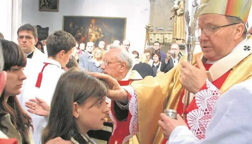 Czy można zmienić imię z bierzmowania? Oto, co musisz wiedzieć