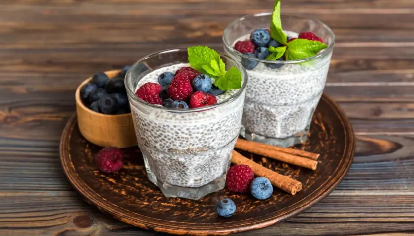Rzadki pudding chia? Odkryj przyczyny i przepis na idealną gęstość!