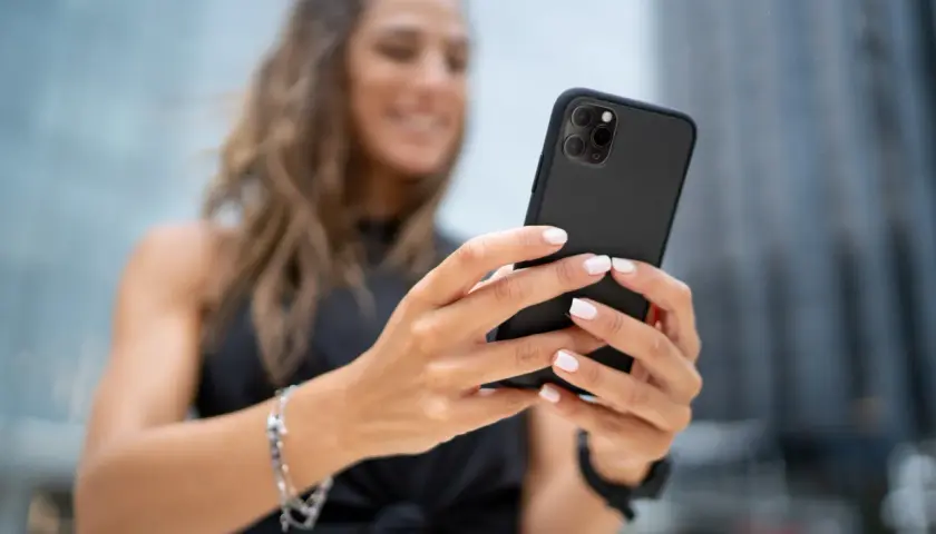 Ewolucja rozrywki: Jak smartfon zmienia nasz wolny czas?