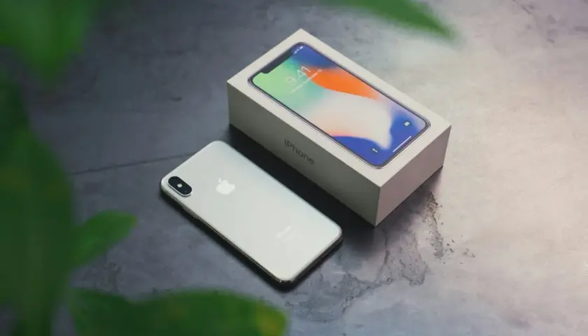 Jak sprawdzić, czy iPhone jest oryginalny? Uniknij oszustwa!