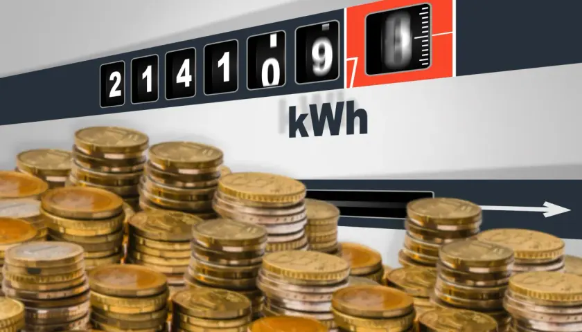 Licznik energii pokazuje 214169 kWh. Stosy monet symbolizują koszty, a brak gwarancji ceny w umowie z Tauronem może oznaczać nieprzewidziane wydatki.