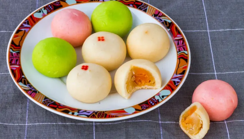 Co to lody mochi? Poznaj ich historię, smaki i zrób w domu!