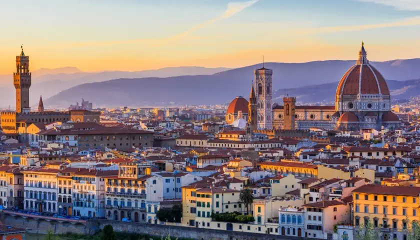 Florenz bei Sonnenuntergang: Dom, Palazzo Vecchio und versteckte Gassen – hier sind die Florenz Geheimtipps für deinen unvergesslichen Trip.