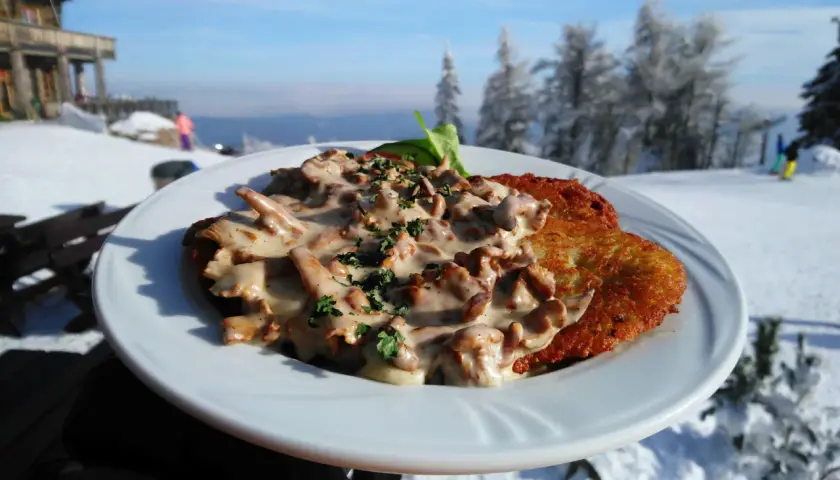 Gdzie zjeść w Krynicy-Zdroju? Najlepsze restauracje, które musisz poznać
