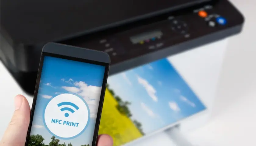 Drukowanie z telefonu: Poradnik, jak połączyć smartfon z drukarką