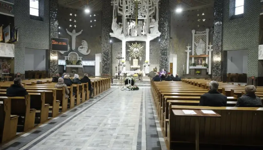 Gdzie jest najwięcej kościołów w Polsce? Zaskakujące statystyki i fakty