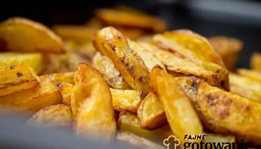 Domowe frytki jak z restauracji? Odkryj sekret chrupkości!
