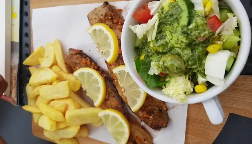 Gdzie zjeść na Wyspie Sobieszewskiej? Najlepsze restauracje i smaki